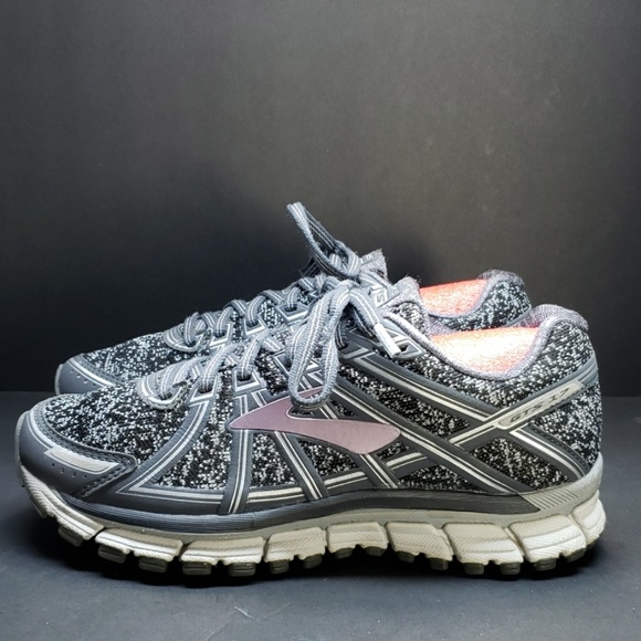 brooks gts seventeen shoes
